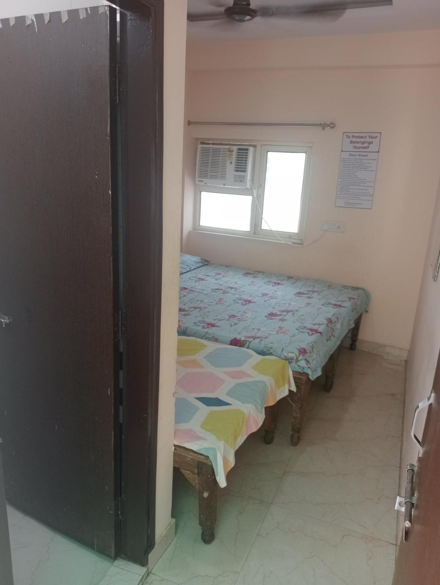 Ever Green Guest House Travel & Pg New Delhi Ngoại thất bức ảnh