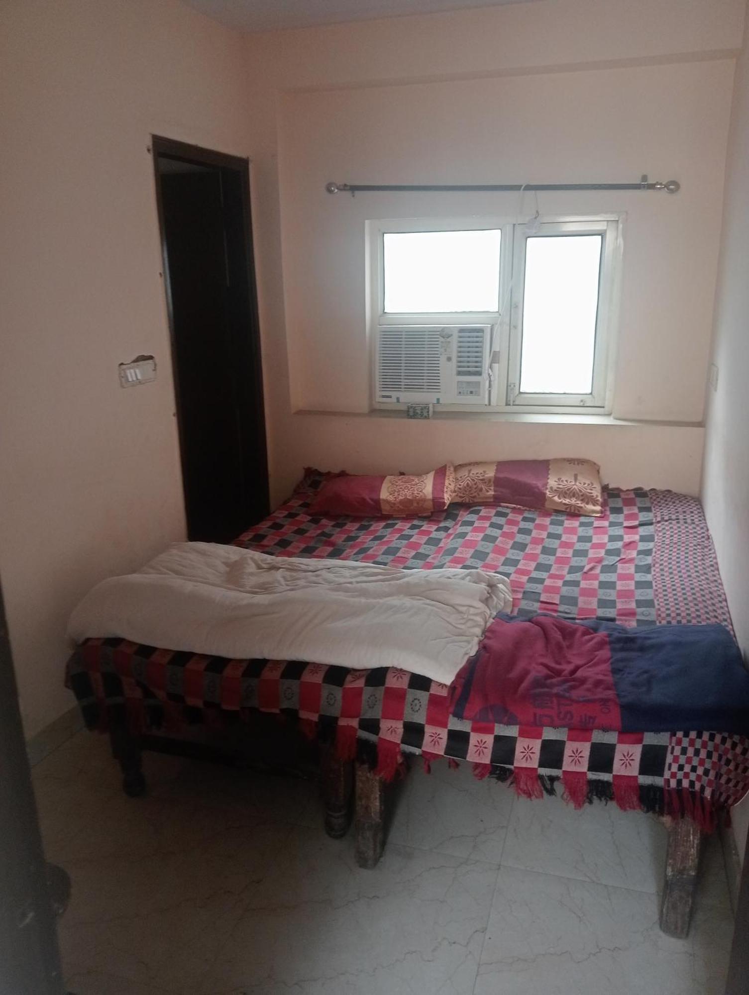 Ever Green Guest House Travel & Pg New Delhi Ngoại thất bức ảnh