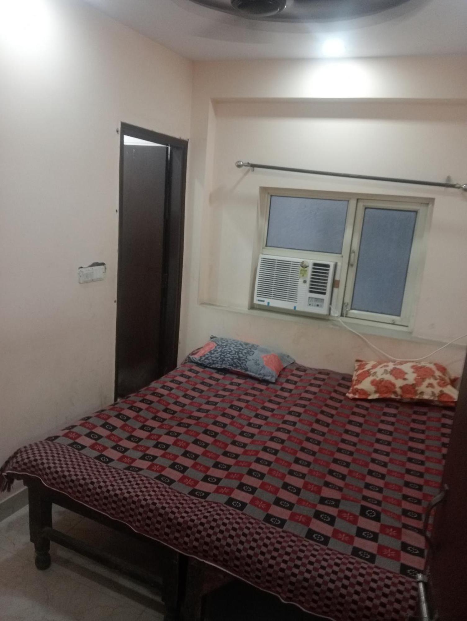 Ever Green Guest House Travel & Pg New Delhi Ngoại thất bức ảnh